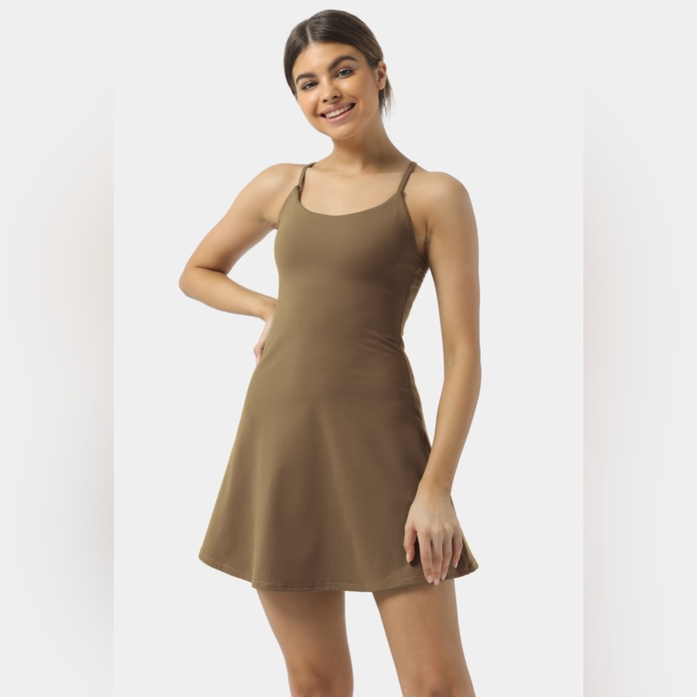 Everyday Cloudful™ Fabric Backless 2-in-1 Flare Workout Dress-Wannabe